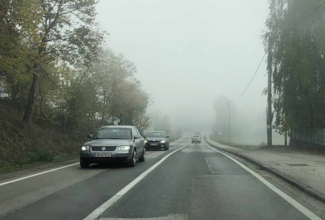 Vozači oprez: Smanjena vidljivost zbog magle Vozači oprez: Smanjena vidljivost zbog magle