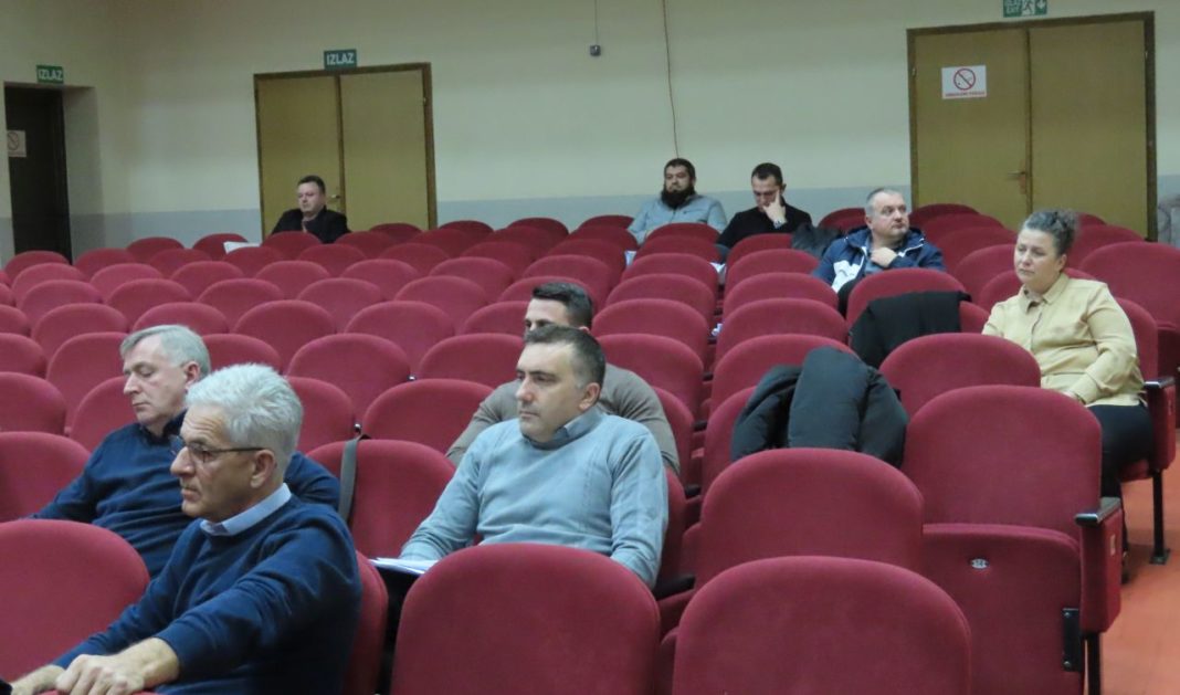 Usvojena Odluka o utvrđivanju prosječne konačne građevinske cijene m² korisne stambene površine iz 2022.godine na području općine Kalesija Usvojena Odluka o utvrđivanju prosječne konačne građevinske cijene m² korisne stambene površine iz 2022.godine na području općine Kalesija