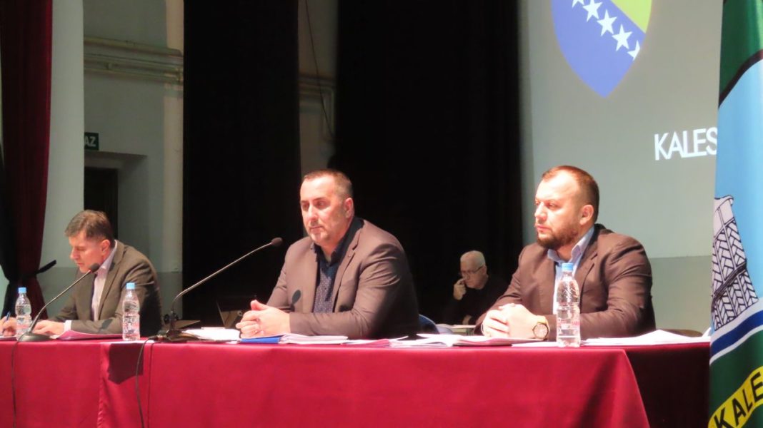 Usvojen Izvještaj o radu Općinskog vijeća, Stručne službe i radnih tijela Općnskog vijeća Kalesija za 2022.godinu Usvojen Izvještaj o radu Općinskog vijeća, Stručne službe i radnih tijela Općnskog vijeća Kalesija za 2022.godinu