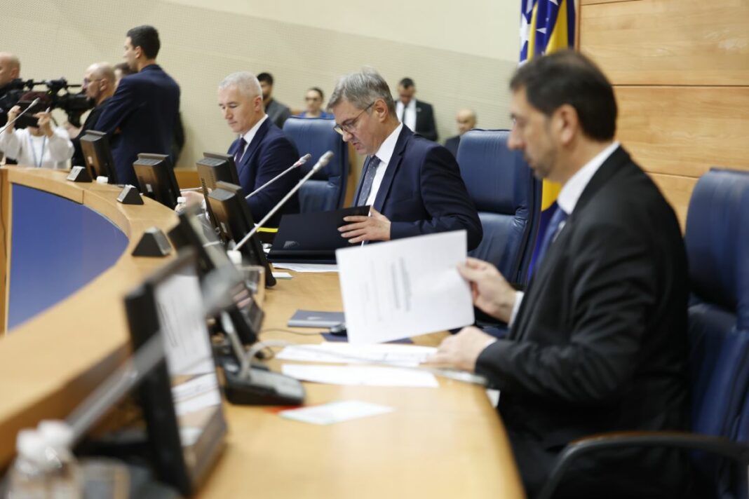 Predstavnički dom PSBiH usvojio ukidanje akciza na sve vrste goriva, čeka se Dom naroda Predstavnički dom PSBiH usvojio ukidanje akciza na sve vrste goriva, čeka se Dom naroda