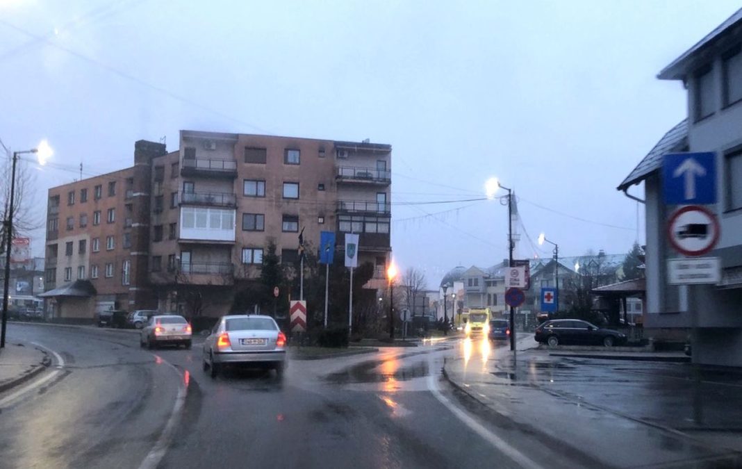 BIHAMK: Mokar kolovoz BIHAMK: Mokar kolovoz