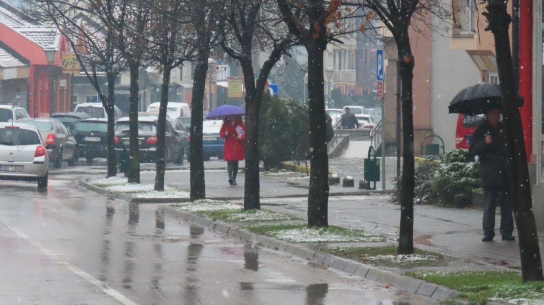 U Bosni pretežno oblačno vrijeme sa slabim snijegom, Hercegovina sunčana U Bosni pretežno oblačno vrijeme sa slabim snijegom, Hercegovina sunčana