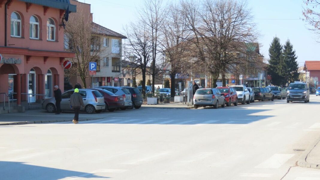 Danas umjereno oblačno Danas umjereno oblačno