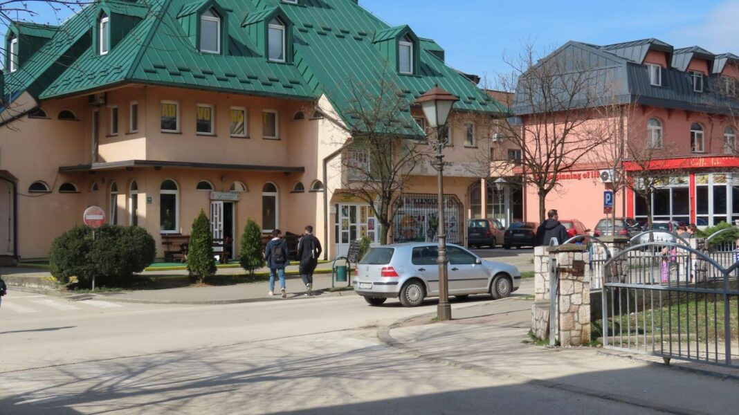 Danas umjereno do pretežno oblačno vrijeme Danas umjereno do pretežno oblačno vrijeme