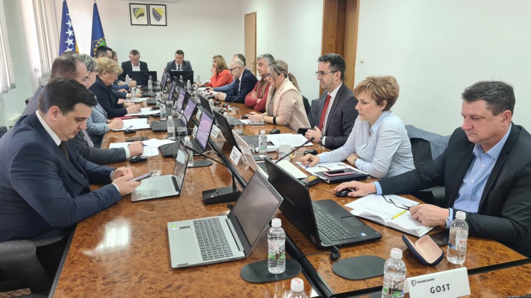 Utvrđen program rada Vlade Tuzlanskog kantona za 2023. godinu Utvrđen program rada Vlade Tuzlanskog kantona za 2023. godinu