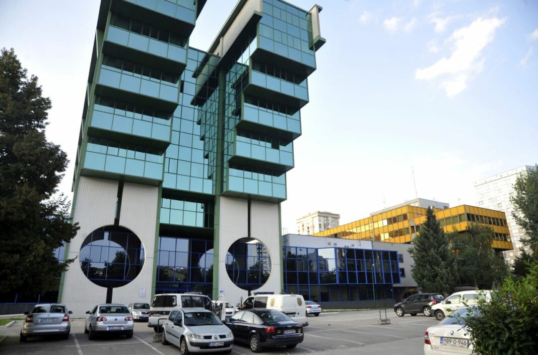 Elektroprivreda BiH: Zbog klima uređaja potrošnja struje porasla za oko 20 posto Elektroprivreda BiH: Zbog klima uređaja potrošnja struje porasla za oko 20 posto