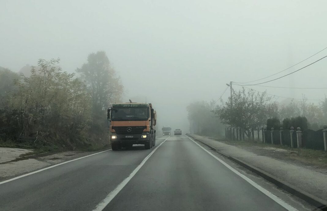 BIHAMK: Smanjena vidljivost zbog magle BIHAMK: Smanjena vidljivost zbog magle