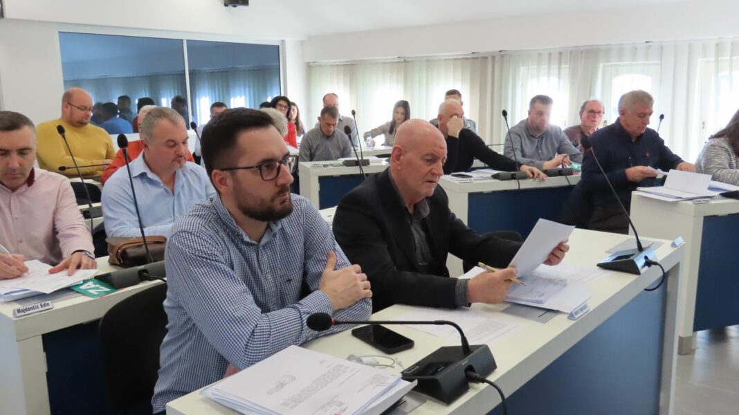 Usvojen Izvještaj o radu za prošlu i Program rada Sportskog saveza općine Kalesija za 2024.godinu Usvojen Izvještaj o radu za prošlu i Program rada Sportskog saveza općine Kalesija za 2024.godinu