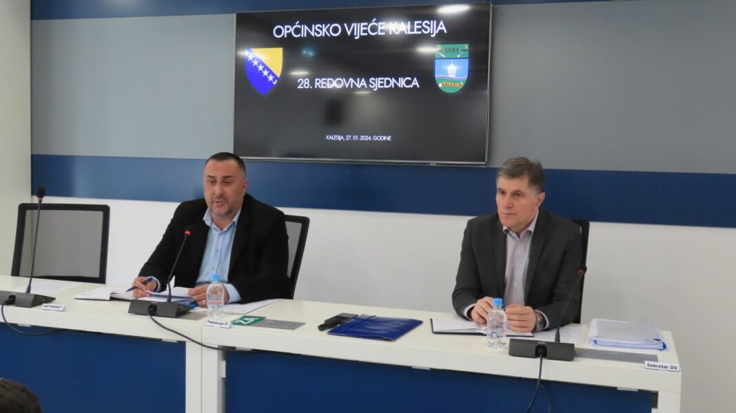 Usvojen dnevni red 28.redovne sjednice Općinskog vijeća Kalesija Usvojen dnevni red 28.redovne sjednice Općinskog vijeća Kalesija