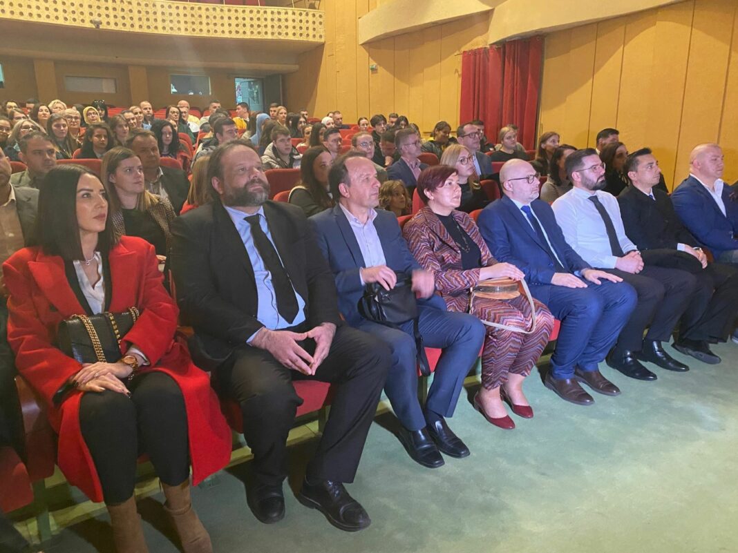 Obrazovne institucije TK zajedno obilježile Dan nezavisnosti BiH Obrazovne institucije TK zajedno obilježile Dan nezavisnosti BiH