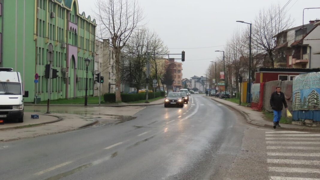 Vrijeme danas: Oblačno sa slabim snijegom Vrijeme danas: Oblačno sa slabim snijegom