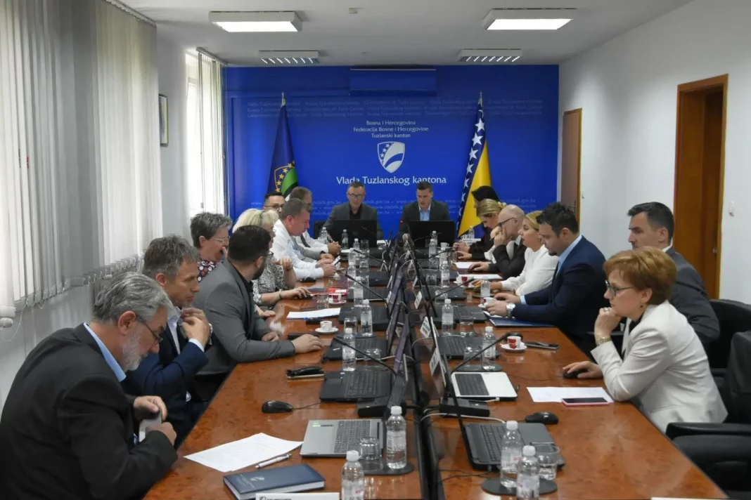 Vlada TK izdvojila 500.000 KM za savremene pristupe psihosocijalne podrške djeci sa teškoćama u razvoju Vlada TK izdvojila 500.000 KM za savremene pristupe psihosocijalne podrške djeci sa teškoćama u razvoju