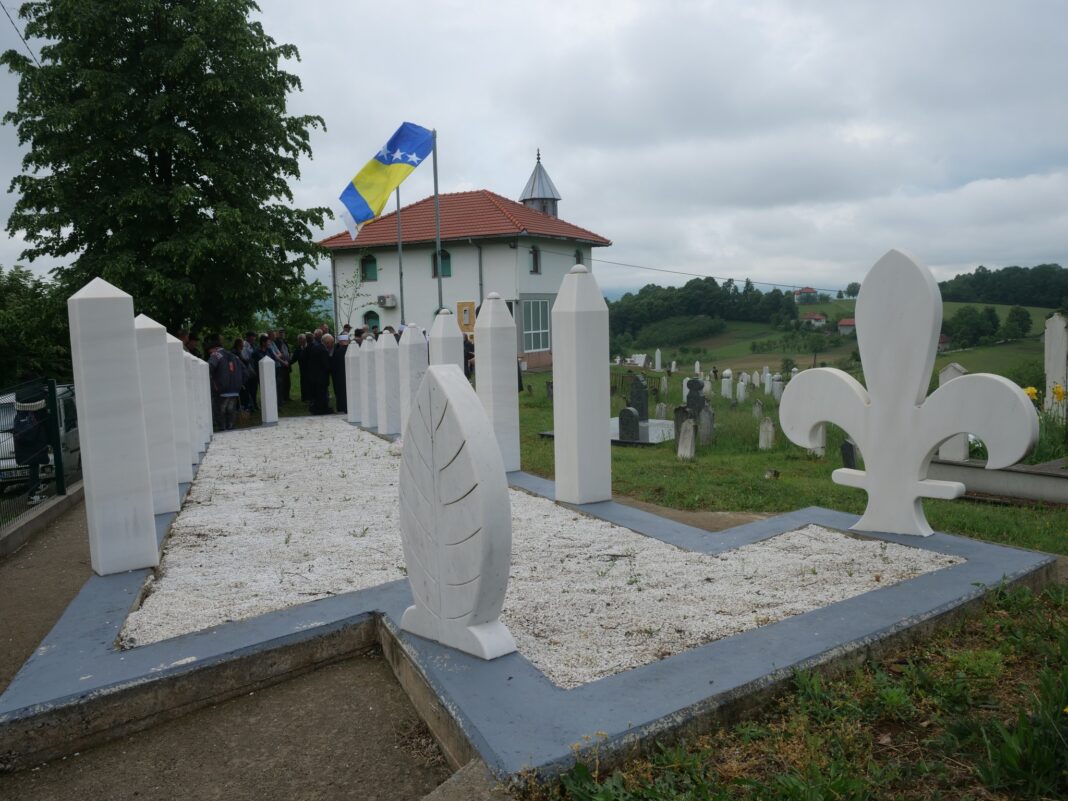 U petak obilježavanje godišnjice ubistva civila u Hemlijašima U petak obilježavanje godišnjice ubistva civila u Hemlijašima