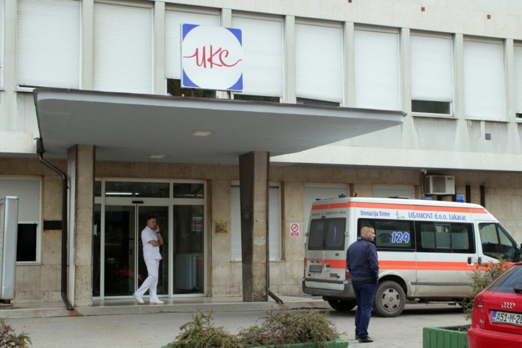 Ništa od aparata za zračenje u UKC Tuzla: Pacijenti i dalje umiru Ništa od aparata za zračenje u UKC Tuzla: Pacijenti i dalje umiru