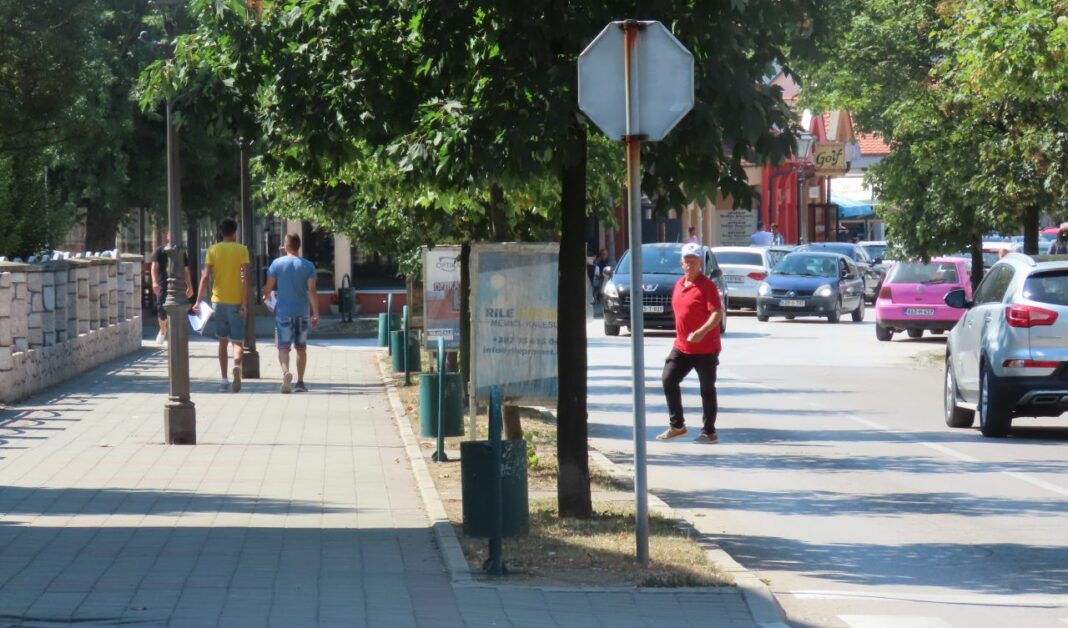 Postepeno smanjenje naoblake tokom dana, dnevna temperatura od 20 do 29 stepeni Postepeno smanjenje naoblake tokom dana, dnevna temperatura od 20 do 29 stepeni