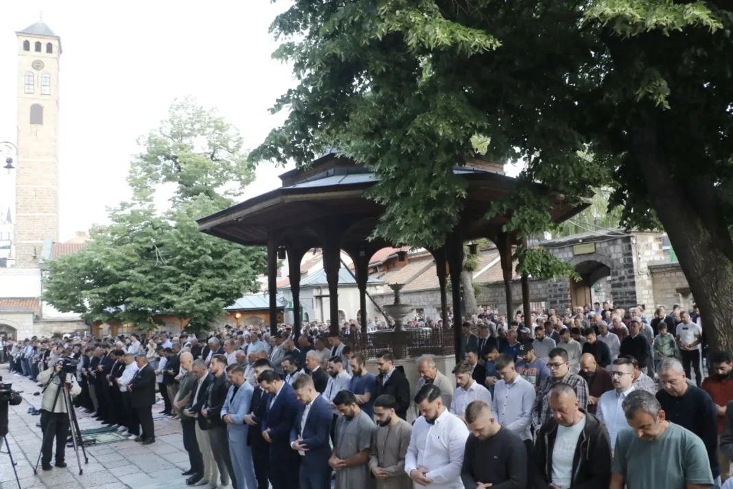 Muslimani širom svijeta danas slave Kurban-bajram Muslimani širom svijeta danas slave Kurban-bajram