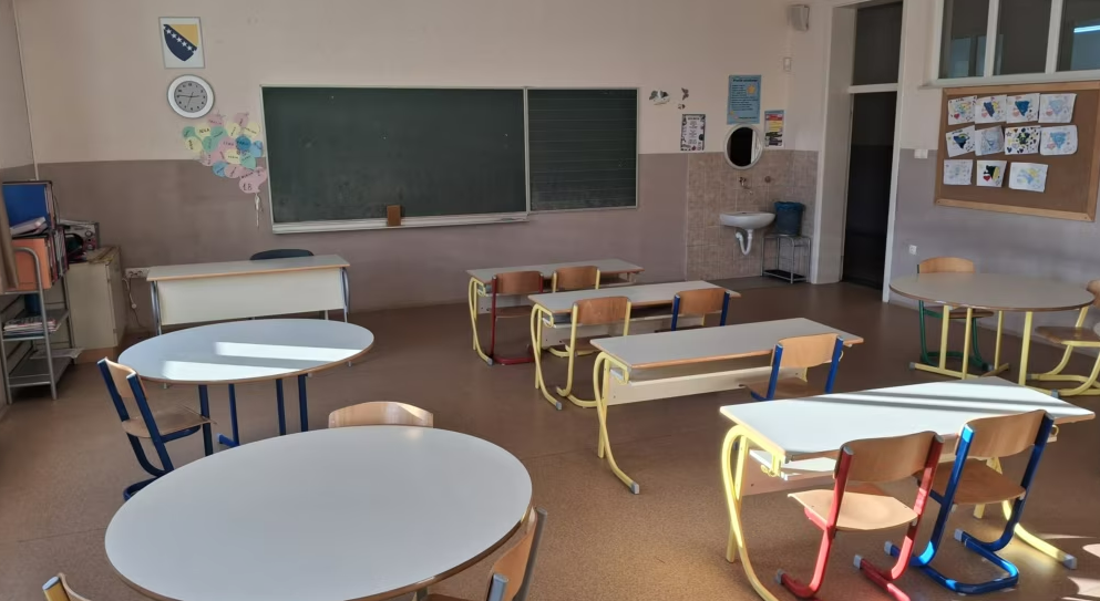U svakoj narednoj generaciji u BiH sve manje učenika i studenata U svakoj narednoj generaciji u BiH sve manje učenika i studenata