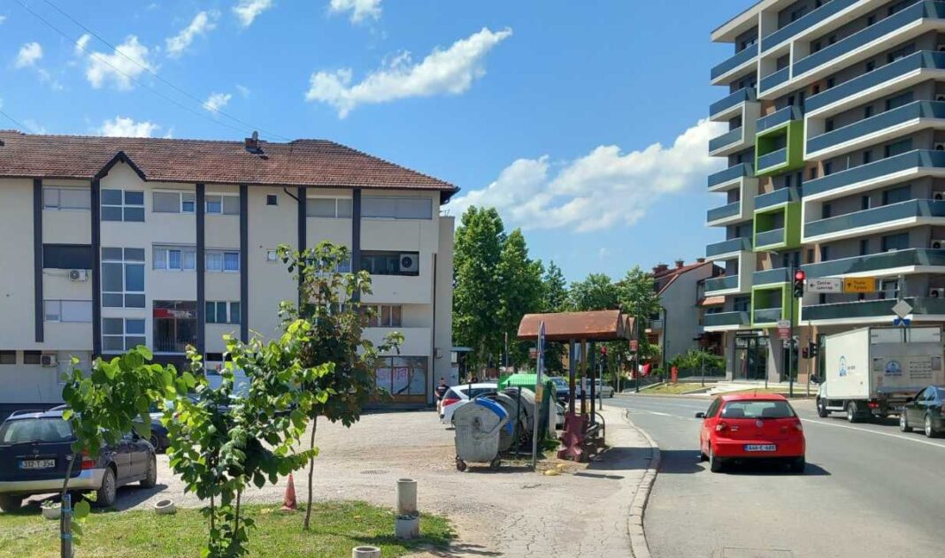 Danas u BiH umjereno oblačno i sunčano, temperature od 28 do 34, na jugu do 37 stepeni Danas u BiH umjereno oblačno i sunčano, temperature od 28 do 34, na jugu do 37 stepeni