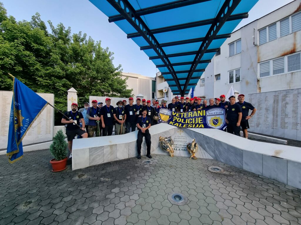 Veterani policije Kalesija: Za Marš mira prijavljeno 110 učesnika Veterani policije Kalesija: Za Marš mira prijavljeno 110 učesnika