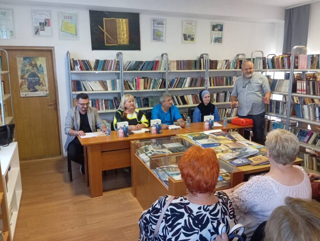 Održana promocija knjige “Sjena prošlih dana” Održana promocija knjige “Sjena prošlih dana”