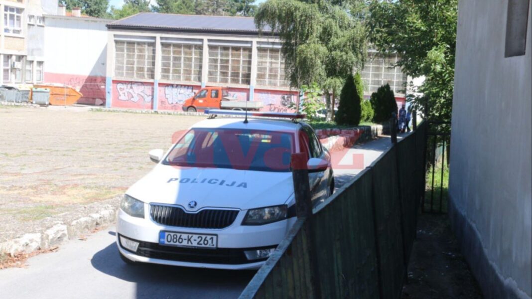 Maloljetnik u Tuzli osumnjičen za pokušaj ubistva vršnjaka, Tužilaštvo TK traži pritvor Maloljetnik u Tuzli osumnjičen za pokušaj ubistva vršnjaka, Tužilaštvo TK traži pritvor