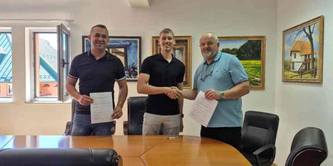 Bakir Musić i BKC zajednički realizuju projekat “Sportom do zdravlja” Bakir Musić i BKC zajednički realizuju projekat “Sportom do zdravlja”