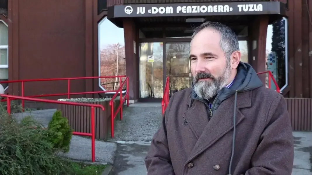 Uhapšen Mirsad Bakalović, direktor Doma penzionera u Tuzli Uhapšen Mirsad Bakalović, direktor Doma penzionera u Tuzli