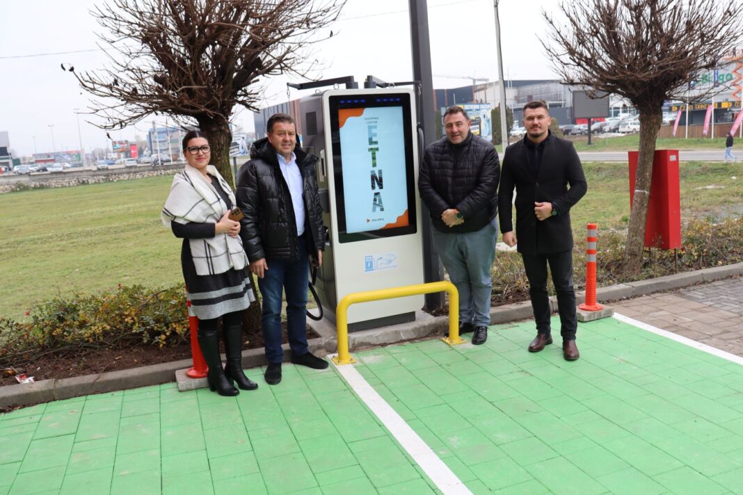 Ministarstvo trgovine, turizma i saobraćaja TK sufinansiralo i drugu brzu punionicu za električna vozila Ministarstvo trgovine, turizma i saobraćaja TK sufinansiralo i drugu brzu punionicu za električna vozila