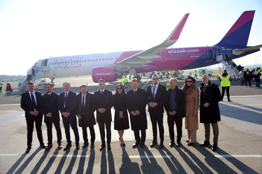 Svečano otvorena Wizz Air baza na Međunarodnom aerodromu Tuzla Svečano otvorena Wizz Air baza na Međunarodnom aerodromu Tuzla