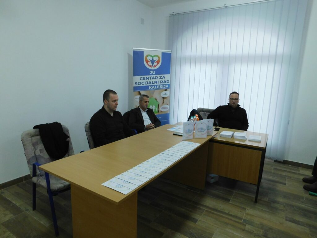 JU Centar za socijalni rad Kalesija: Predstavljen vodič o pravima osoba s invaliditetom JU Centar za socijalni rad Kalesija: Predstavljen vodič o pravima osoba s invaliditetom