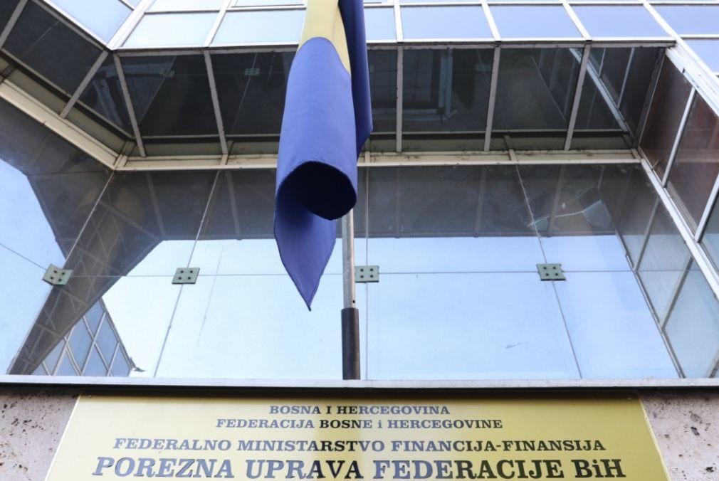 Porezna uprava Federacije BiH izvršila 262 kontrole i zapečatila 30 objekata Porezna uprava Federacije BiH izvršila 262 kontrole i zapečatila 30 objekata