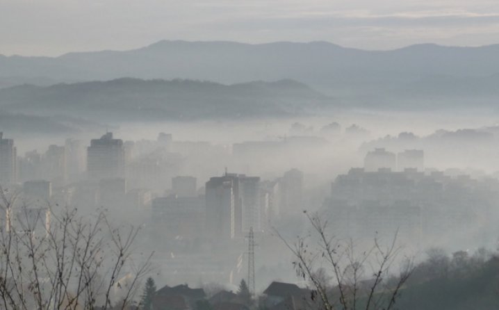 Najzagađeniji zrak jutros u Tuzli Najzagađeniji zrak jutros u Tuzli