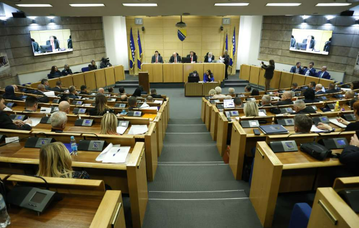 Dom naroda FBiH usvojio izmjene Zakona o penzijskom i invalidskom osiguranju Dom naroda FBiH usvojio izmjene Zakona o penzijskom i invalidskom osiguranju