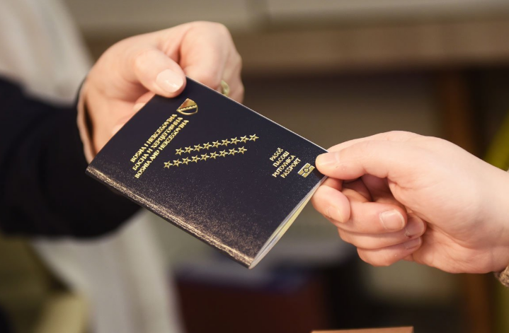 BiH uzela desetine miliona KM od onih koji odlaze BiH uzela desetine miliona KM od onih koji odlaze