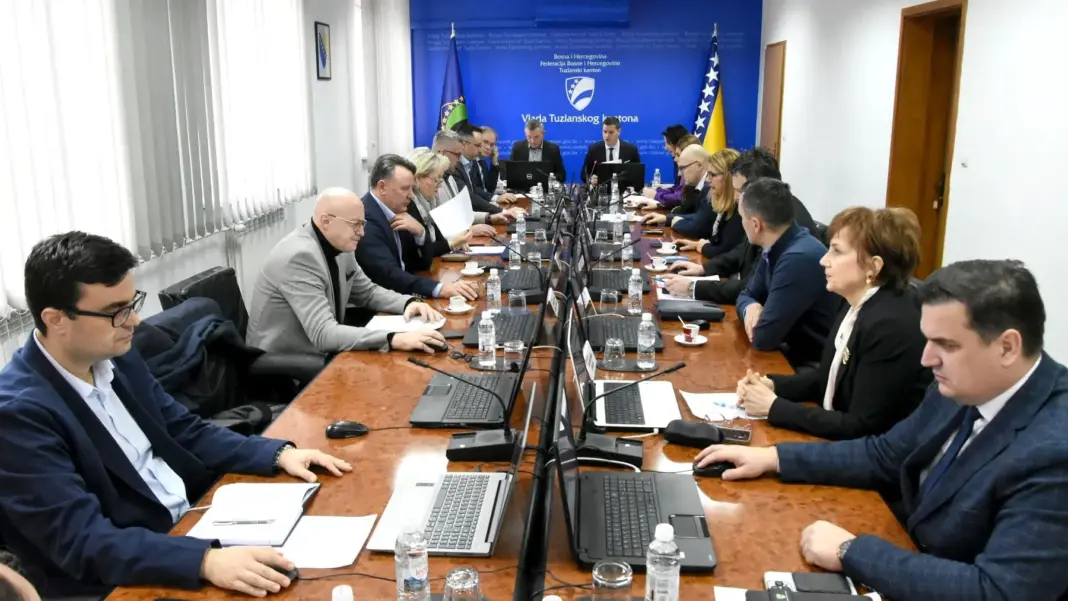 Vlada TK traži zabranu štrajka u pravosuđu Vlada TK traži zabranu štrajka u pravosuđu