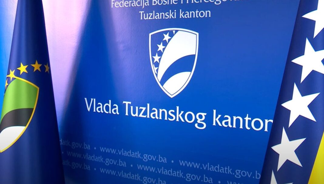 Sredstva osigurao Tuzlanski kanton: Selektivni navodi o obnovi škola u TK zahtijevaju precizno pojašnjenje Sredstva osigurao Tuzlanski kanton: Selektivni navodi o obnovi škola u TK zahtijevaju precizno pojašnjenje