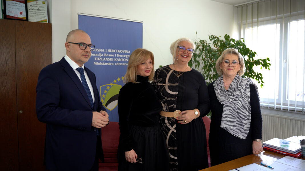 Potpisan protokol za postupanje sa učenicima oboljelim od dijabetesa Potpisan protokol za postupanje sa učenicima oboljelim od dijabetesa