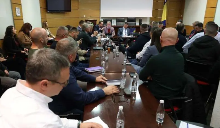 Kriza međunarodnog transporta: Hoće li BiH ostati bez prevoznika? Kriza međunarodnog transporta: Hoće li BiH ostati bez prevoznika?