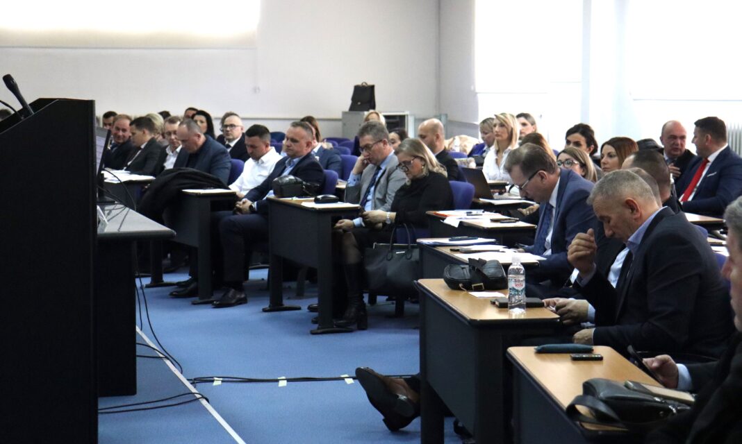 Skupština TK: Donesen Zakon o izmjenama i dopunama Zakona o izvršenju Budžeta za 2026. godinu Skupština TK: Donesen Zakon o izmjenama i dopunama Zakona o izvršenju Budžeta za 2026. godinu