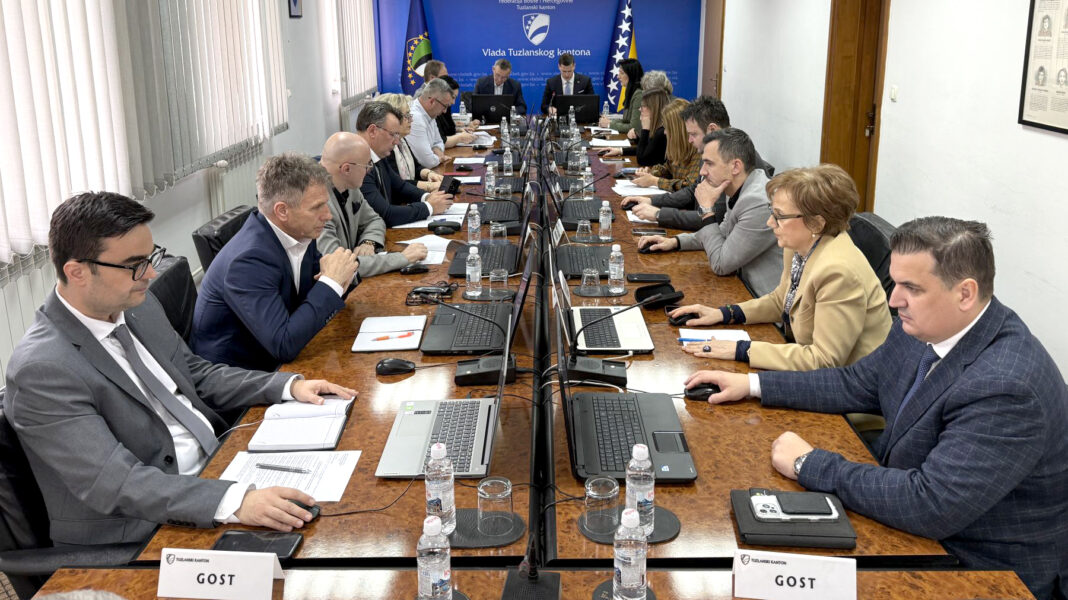U 2025. godini Vlada TK usmjerila 1,64 miliona KM u preventivu i jačanje vatrogastva U 2025. godini Vlada TK usmjerila 1,64 miliona KM u preventivu i jačanje vatrogastva