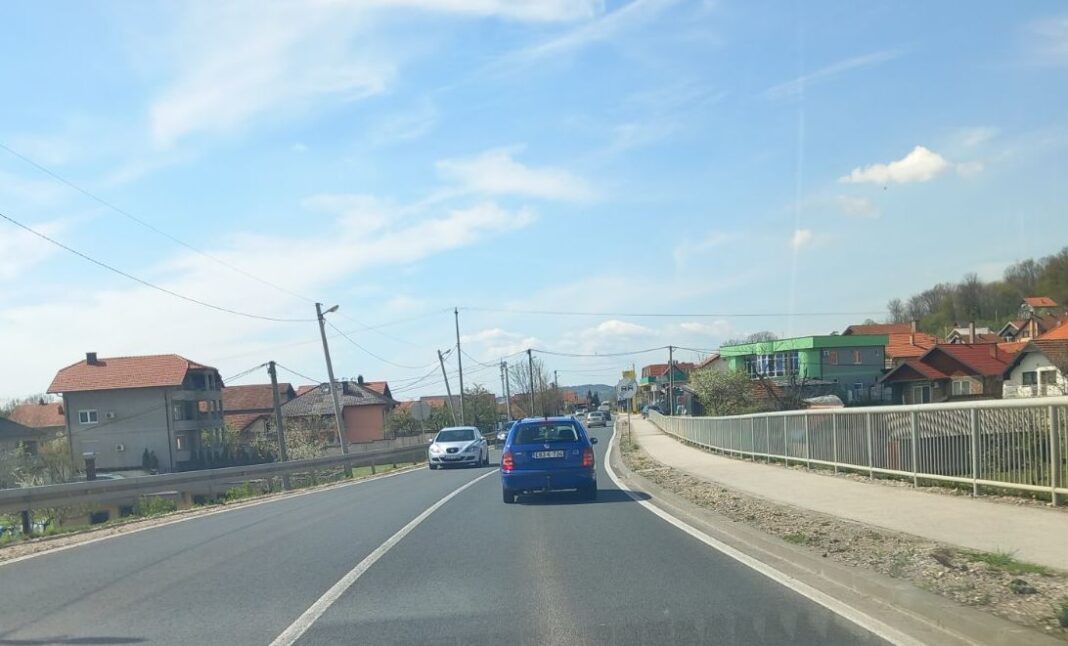 BIHAMK: Dobra prohodnost puteva u BiH, kraći zastoji na dionicama gdje se izvode sanacioni radovi BIHAMK: Dobra prohodnost puteva u BiH, kraći zastoji na dionicama gdje se izvode sanacioni radovi
