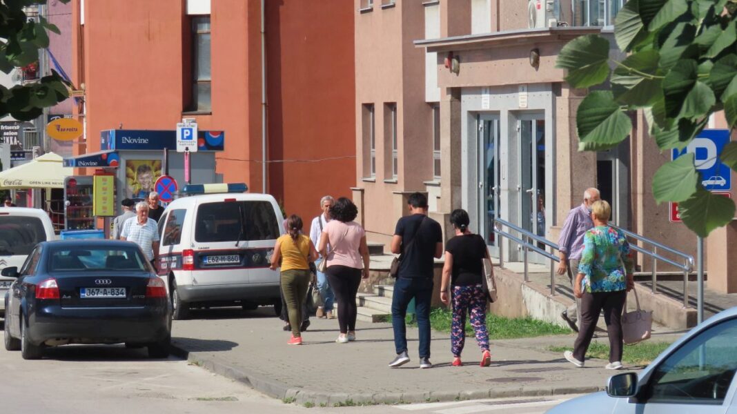 Danas sunčano uz postupno povećenje oblačnost Danas sunčano uz postupno povećenje oblačnost