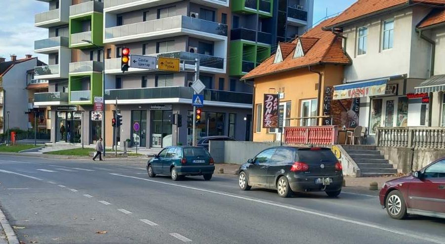 BIHAMK: Uvjeti za vožnju povoljni, saobraća se po suhom kolovozu i uz dobru vidljivost BIHAMK: Uvjeti za vožnju povoljni, saobraća se po suhom kolovozu i uz dobru vidljivost