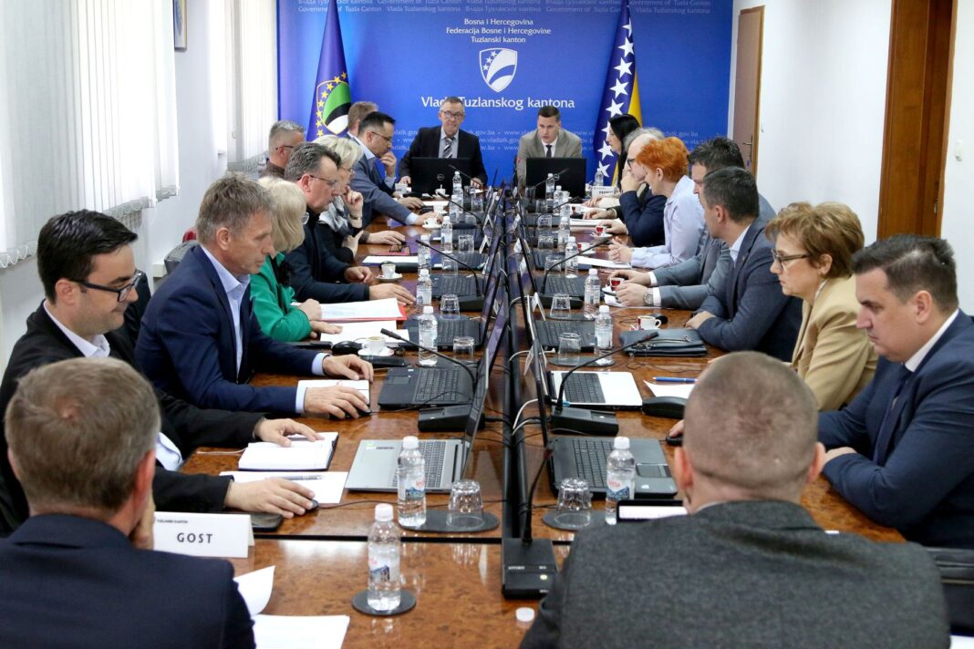 Vlada TK: Više od 4,5 miliona KM za podršku povratnicima Vlada TK: Više od 4,5 miliona KM za podršku povratnicima