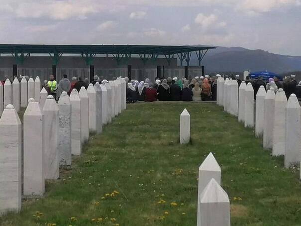 Konačan smiraj za šest žrtava na Šehidskom mezarju Rakita Konačan smiraj za šest žrtava na Šehidskom mezarju Rakita