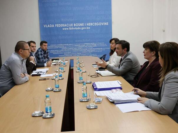 Produžavanje mjera: U FBiH uskoro i “zaključavanje cijene” hljeba Produžavanje mjera: U FBiH uskoro i “zaključavanje cijene” hljeba