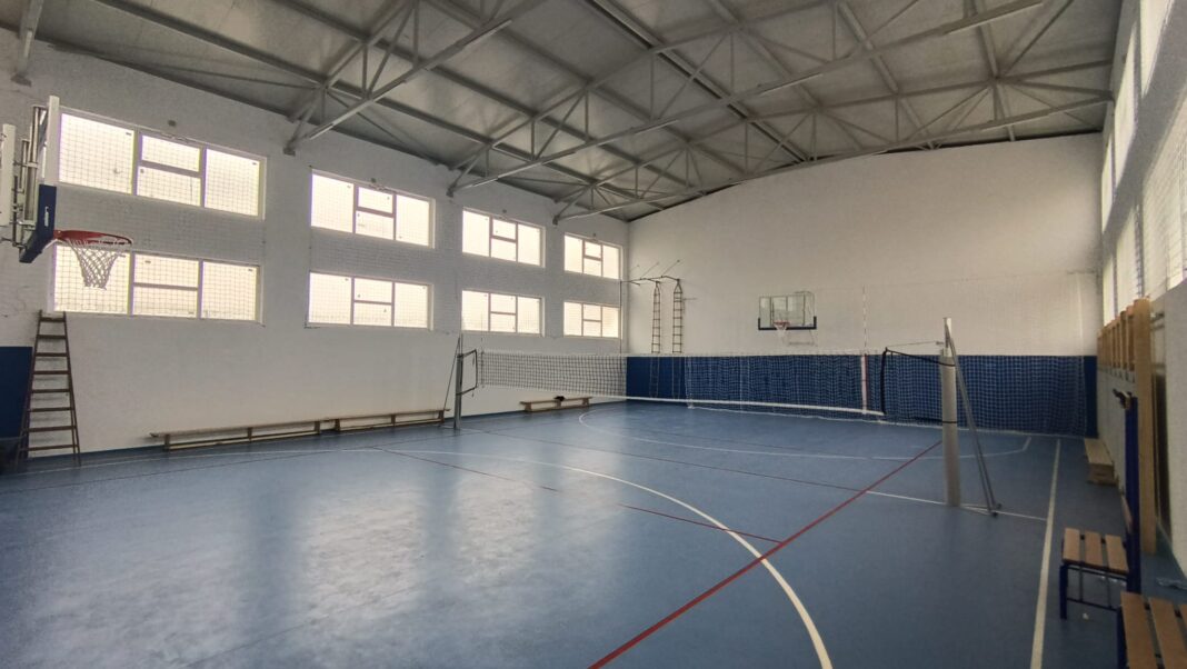 Završena fiskulturna sala u OŠ „Kalesija“ – uskoro svečano otvaranje Završena fiskulturna sala u OŠ „Kalesija“ – uskoro svečano otvaranje