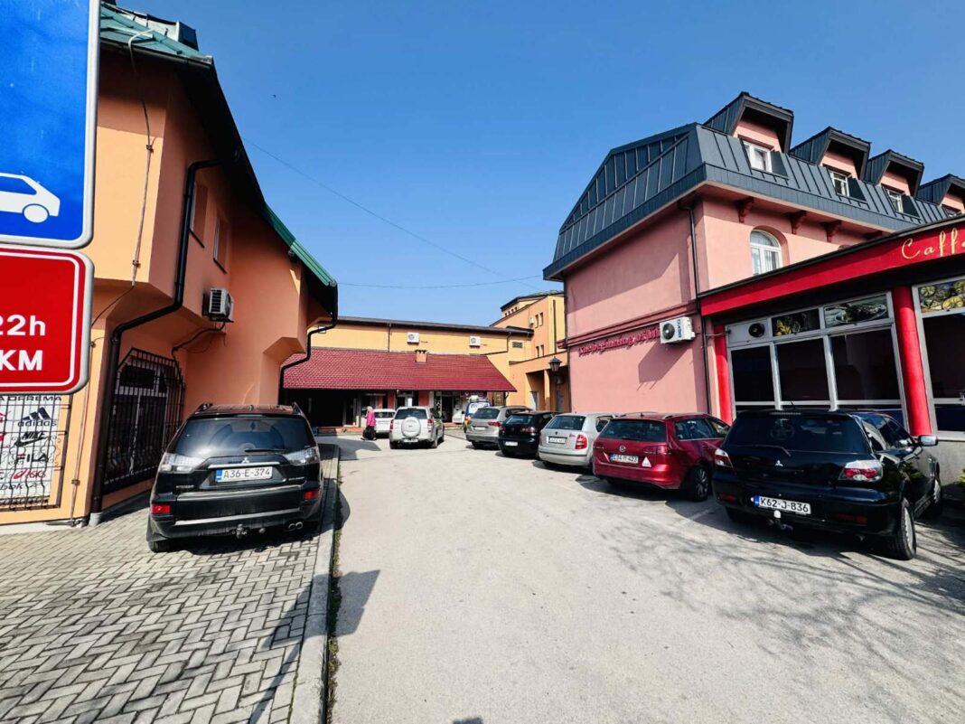 Sutra u Kalesiji rekonstrukcija pljačke zlatare – uži centar Kalesije biće blokiran Sutra u Kalesiji rekonstrukcija pljačke zlatare – uži centar Kalesije biće blokiran
