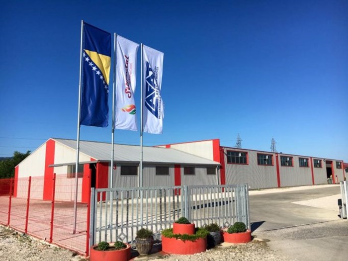 KALESIJSKOM „LAFATU“ POTREBAN VEĆI BROJ RADNIKA KALESIJSKOM „LAFATU“ POTREBAN VEĆI BROJ RADNIKA
