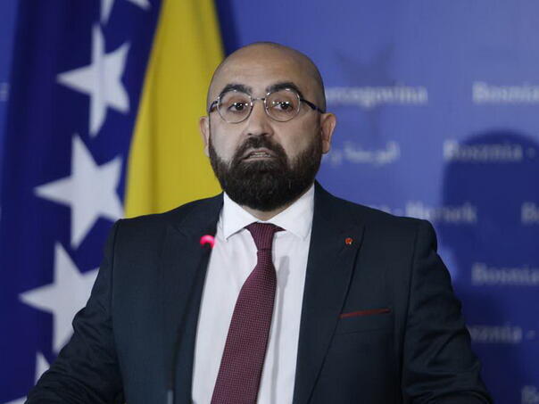 Odblokirano finansiranje izbora u BiH: Hasanović potpisao umjesto Amidžića Odblokirano finansiranje izbora u BiH: Hasanović potpisao umjesto Amidžića